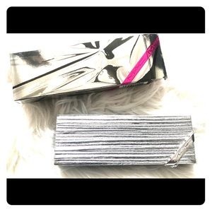 New MAC shiny pretty things face palette FAIR